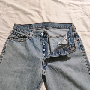 Levi's Straight Fit Jeans