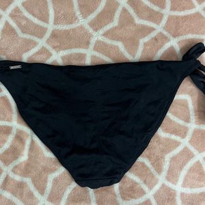 victoria’s secret swim bottoms w side tie up rings