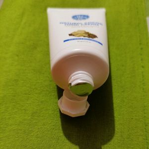 New Mom's Co Hand Cream