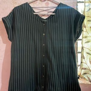 Shirt With Stripe Design On Back