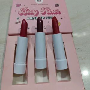 Myglamm Berry Amor Lip Kit.. 3 Piece