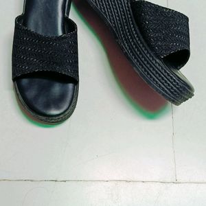 Black Sandal