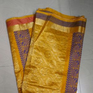 Gold Yellow Beautiful Pattu Saree With Blouse