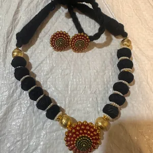 Neck Piece With Earring