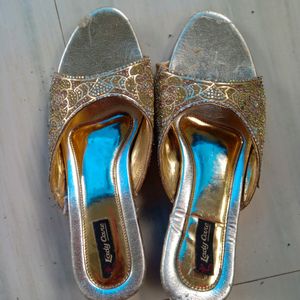 Golden Bridel Foot wear👡👡