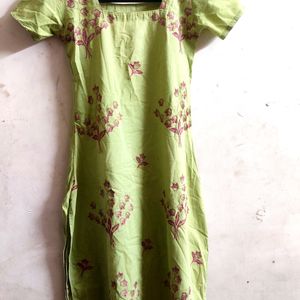 Woman Green 💚 kurtas, Size Xl