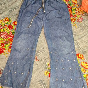 Blue Bell Bottom Jeans 👖