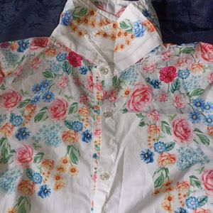 Women White Flowers Tops Shirt