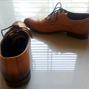 Woodland Tan Shoes