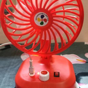 Rechargeable Mini Fan