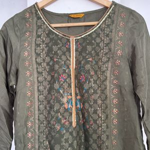 Aurelia Olive Green Kurti