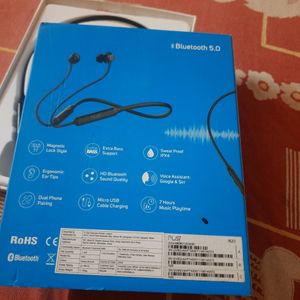 Playgo N20 Wireless Neckband Earphones