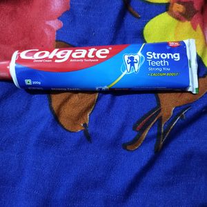 Colgate Strong Teeth Pack Of 1 Total 200g