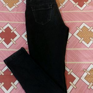 Black Slim Fit Jeans