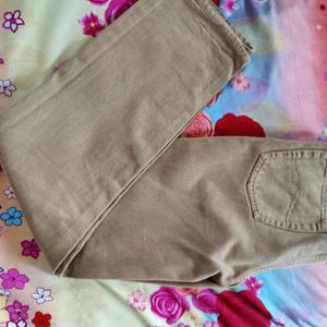 New Lee jeans, Tan Colour, 32" Waist, 43" Length