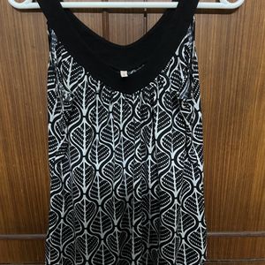 Must Have Black & White Top