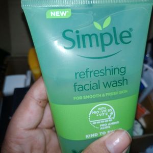 Simple Refreshing Face Wash