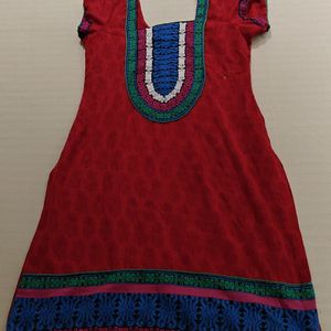 Red Kurti