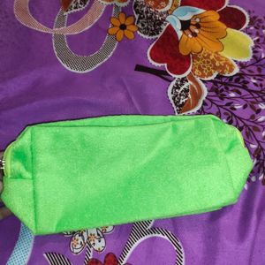 Myglamm Trendy Pouch