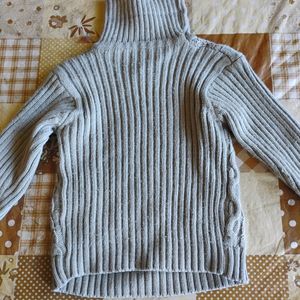 Woolen Sweater