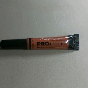 la girl orange color corrector