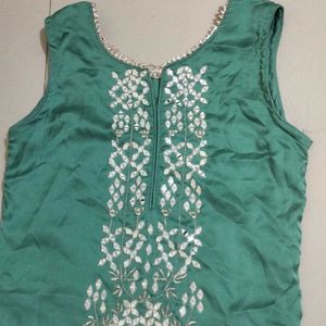 front Work Green Kurta