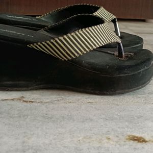 Wedges - APPROX 3 Inches