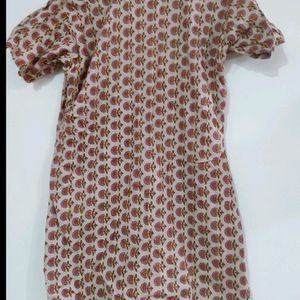 Pretty Floral Print Kurti