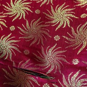 Pure  kanchipattu KDM Zaree Saree