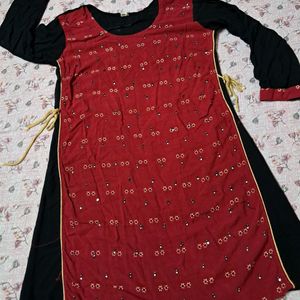 Black Red Kurti