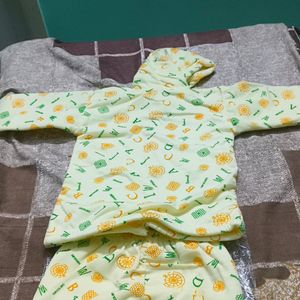 1 To 2 Yrs Babies Sweater For Boys Or Girls