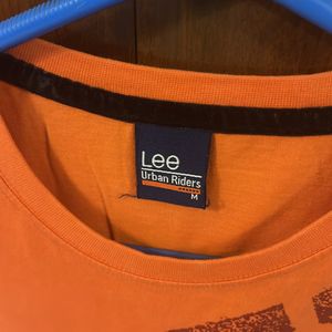 Orange LEE T-shirt