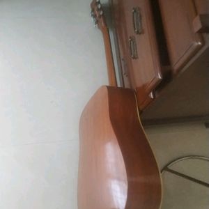 Givson Jumbo Guitar