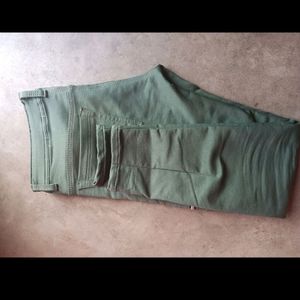 Green Mans Jeans 32 Size