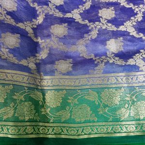 Blue-Purple Siko Saree All Over Jaal Like Weaving