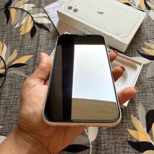 iPhone 11 4/128gb Good Condition