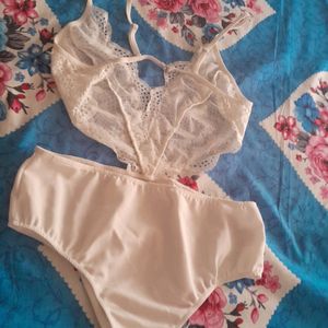 Trikinis Bodysuit Medium Size