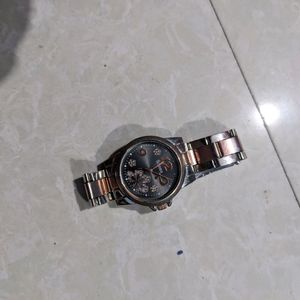 Watch With Extra Loops