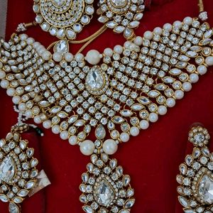 Bridal Jewellery Set With Side Jhumar