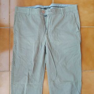 Pack Of 7 (4 Pants And 2 Jeans) Used