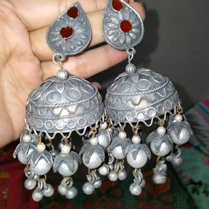 Steal Deal Earrings