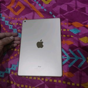 Apple IPad (Can Swap With iPhone 14 Or Above)