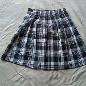 Black And White Korean Skirt