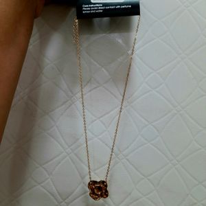 Rose gold pendant chain