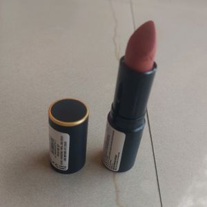 Revlon Super Lustrous Lipstick( Matte)- Pick Me Up