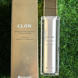 Glow Iridescent BRIGHTNING Foam Cleanser