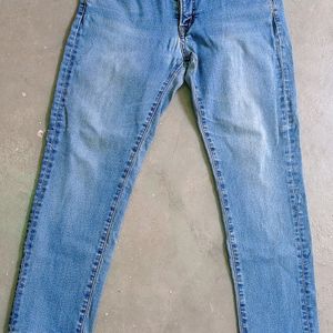 Set Of 2 Branded Jeans