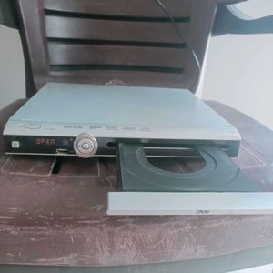 Cd ,Dvd Player