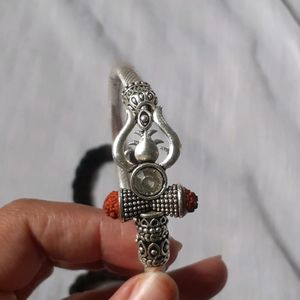 Trishul Damaru Kada