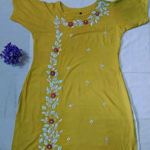 Chikenkari Yellow Kurti 💥